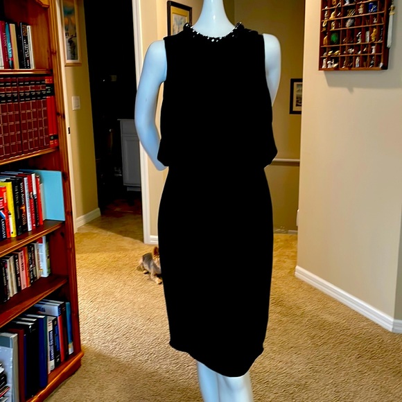 Magaschoni Dresses & Skirts - MAGASCHONI COLLECTION SILK SIZE 4 embellished beaded woven collar NWOT